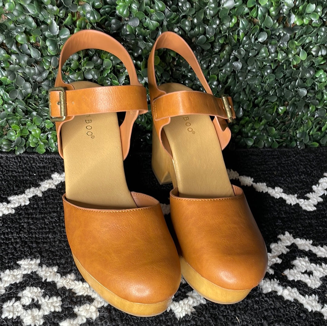 Platform Mule- Tan- FINAL SALE